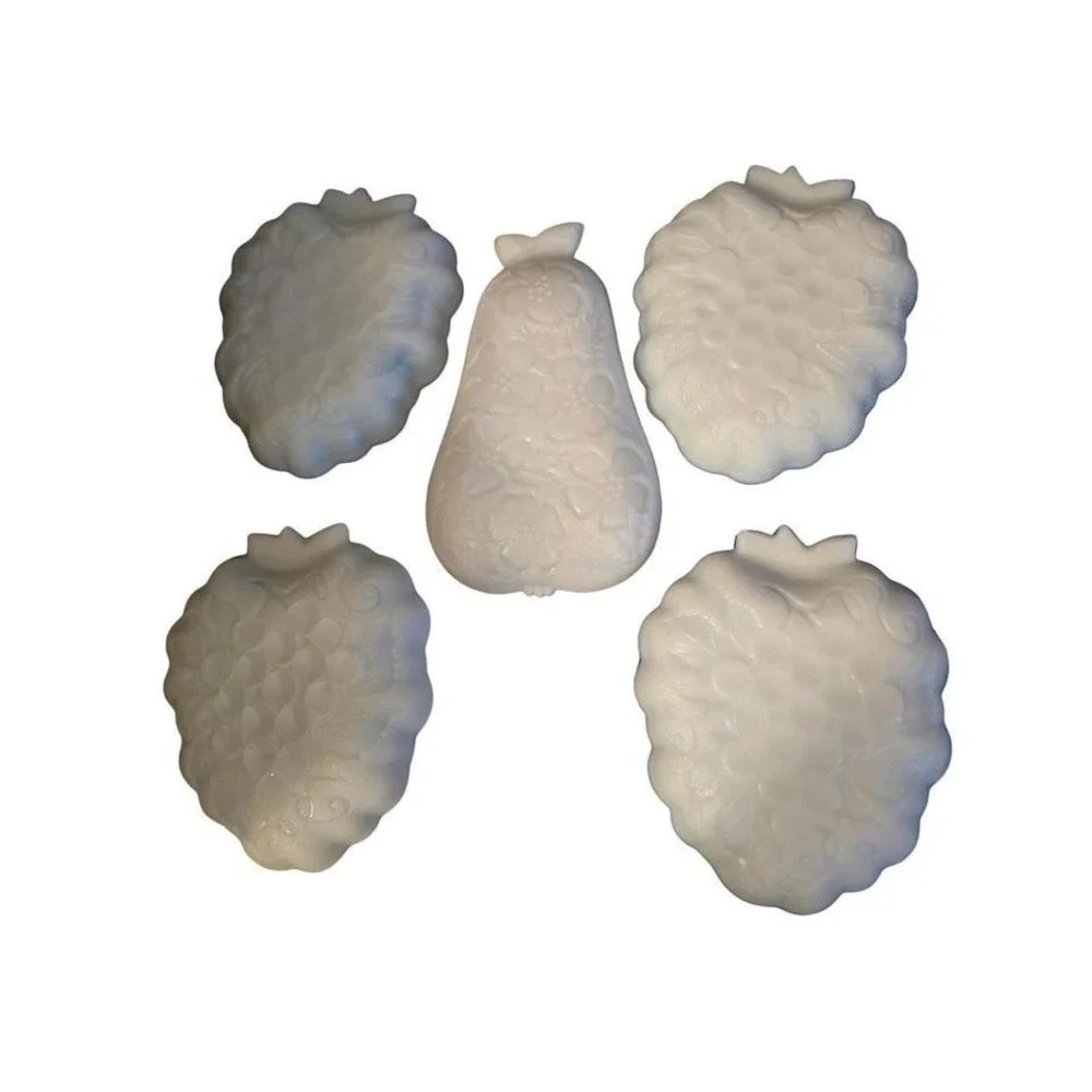 Hazel Atlas Milk Glass Fruit Shaped Bowls Pears Grapes Dishes Set of 5‎ one chip